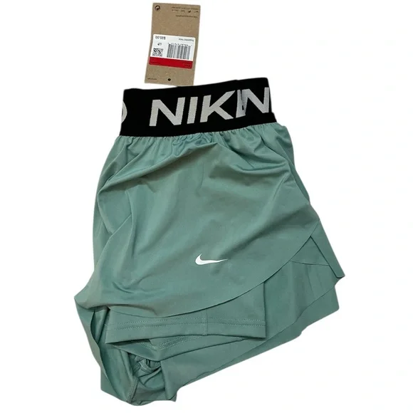 NWT**Nike Pro Girl’s Teal Shorts L - Picture 2 of 6